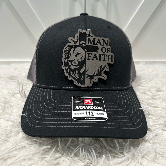 Man of faith laser engraved trucker Richardson 112 hat. - Picture 2 of 2